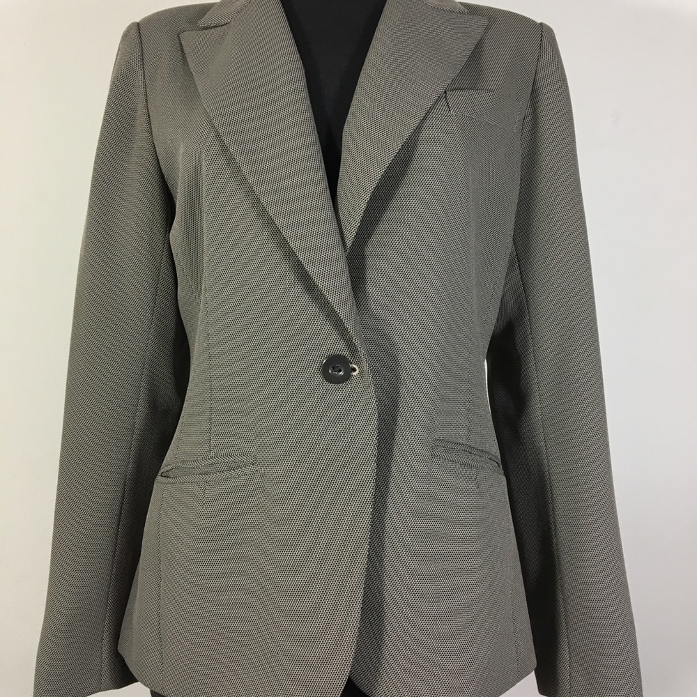 NEW YORK & COMPANY Women's 1 Button Blazer Size 10